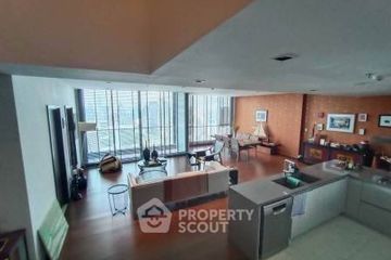 3 Bedroom Condo for sale in Khlong Toei Nuea, Bangkok near BTS Nana