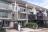 4 Bedroom Townhouse for sale in Town Avenue Rama 9, Hua Mak, Bangkok