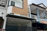 2 Bedroom Townhouse for sale in Sanam Bin, Bangkok