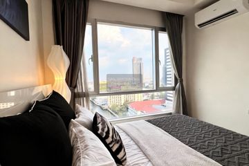 1 Bedroom Condo for rent in Thru Thonglor, Bang Kapi, Bangkok near MRT Phetchaburi