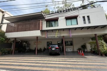 3 Bedroom House for rent in Khlong Tan, Bangkok near BTS Phrom Phong