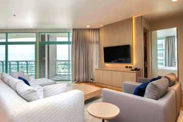 3 Bedroom Condo for rent in Wat Phraya Krai, Bangkok