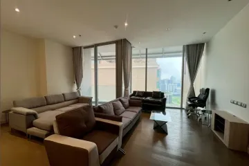 2 Bedroom Condo for rent in Magnolias Ratchadamri Boulevard, Lumpini, Bangkok near BTS Ratchadamri