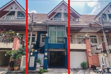 2 Bedroom Townhouse for sale in MERIT PLACE Ladprao 87, Khlong Chaokhun Sing, Bangkok
