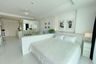 1 Bedroom Condo for rent in View Talay Condo 7, Nong Prue, Chonburi