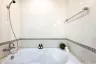 1 Bedroom Condo for rent in Baan Klang Krung Siam - Pathumwan, Thanon Phetchaburi, Bangkok near BTS Ratchathewi