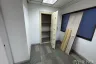 Office for rent in Phra Khanong, Bangkok near BTS Thong Lo