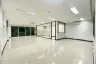 Office for rent in Khlong Toei, Bangkok near MRT Queen Sirikit National Convention Centre
