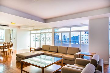 3 Bedroom Condo for rent in Krungthep Thani Tower, Khlong Tan, Bangkok near BTS Phrom Phong