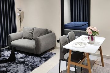 1 Bedroom Condo for rent in Tait Sathorn 12, Silom, Bangkok near BTS Saint Louis