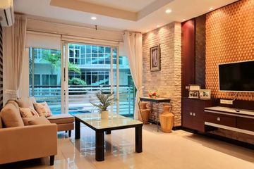 2 Bedroom Condo for rent in Phra Khanong, Bangkok near BTS Ekkamai