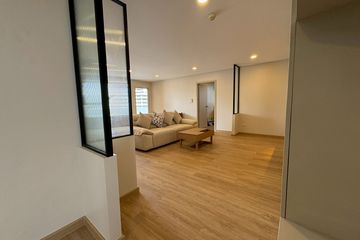 2 Bedroom Condo for rent in Supalai Place, Khlong Tan Nuea, Bangkok near BTS Phrom Phong