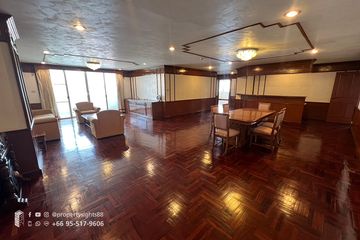 3 Bedroom Condo for rent in Le Chateau, Khlong Tan Nuea, Bangkok
