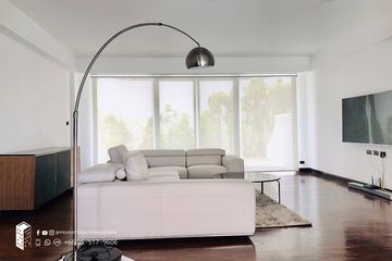 3 Bedroom Townhouse for rent in Phra Khanong, Bangkok near BTS Thong Lo
