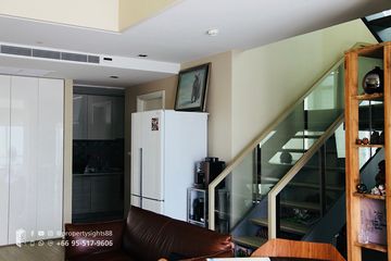 2 Bedroom Condo for rent in The Room Sukhumvit 21, Khlong Toei Nuea, Bangkok near MRT Sukhumvit