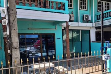 3 Bedroom Townhouse for rent in Na Kluea, Chonburi