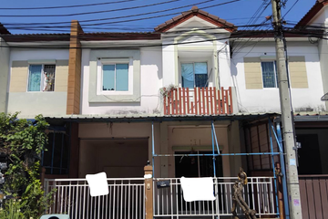 3 Bedroom Townhouse for sale in Khlong Thanon, Bangkok
