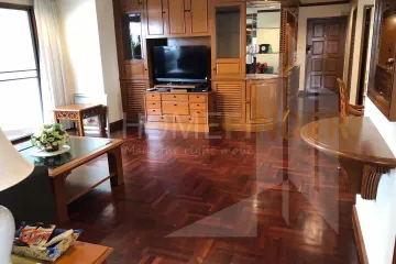 3 Bedroom Condo for rent in Khlong Tan Nuea, Bangkok near BTS Phrom Phong
