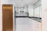 3 Bedroom Condo for rent in Khlong Tan, Bangkok