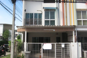 3 Bedroom Townhouse for sale in Tha Raeng, Bangkok near MRT Vatcharaphon