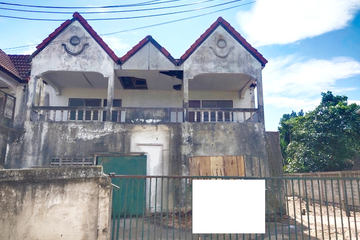 3 Bedroom Townhouse for sale in Bang Phrom, Bangkok