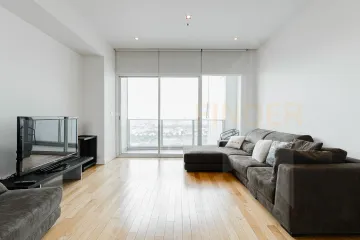 3 Bedroom Condo for rent in Khlong Toei, Bangkok near BTS Asoke