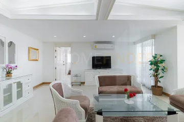 3 Bedroom Condo for rent in Khlong Tan Nuea, Bangkok near Airport Rail Link Ramkhamhaeng