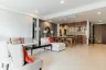 3 Bedroom Condo for rent in Khlong Toei, Bangkok near BTS Asoke