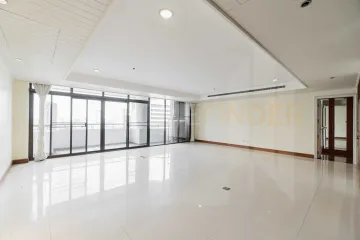 3 Bedroom Condo for rent in Khlong Toei Nuea, Bangkok near BTS Nana