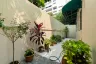 5 Bedroom House for rent in Khlong Tan, Bangkok near BTS Phrom Phong