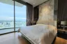1 Bedroom Condo for rent in Khlong Ton Sai, Bangkok near BTS Charoen Nakhon