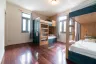3 Bedroom House for rent in Khlong Toei, Bangkok near BTS Nana