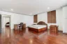 3 Bedroom Condo for rent in Govind Tower, Khlong Toei Nuea, Bangkok near BTS Nana