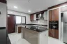 3 Bedroom Condo for rent in Govind Tower, Khlong Toei Nuea, Bangkok near BTS Nana