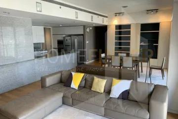 3 Bedroom Condo for rent in Thung Maha Mek, Bangkok near BTS Chong Nonsi