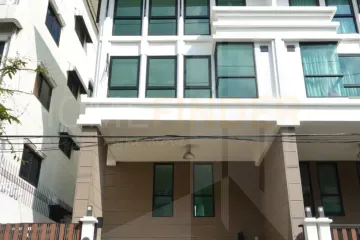 4 Bedroom Townhouse for rent in Thung Wat Don, Bangkok near BTS Sueksa Witthaya