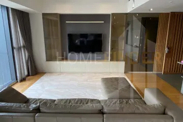 3 Bedroom Condo for rent in Silom, Bangkok near BTS Chong Nonsi