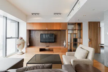 3 Bedroom Condo for rent in Thung Maha Mek, Bangkok near BTS Sala Daeng