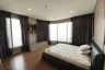 3 Bedroom Condo for rent in Wat Phraya Krai, Bangkok
