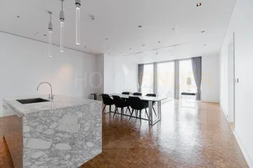 1 Bedroom Condo for rent in Silom, Bangkok near BTS Chong Nonsi