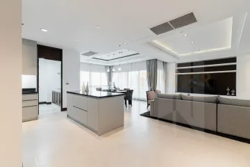 3 Bedroom Condo for rent in Lumpini, Bangkok near BTS Ploen Chit