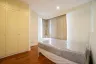 4 Bedroom Condo for rent in Khlong Tan Nuea, Bangkok