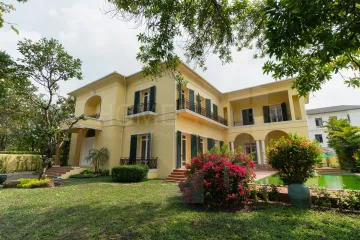 4 Bedroom House for rent in Bang Kapi, Bangkok near MRT Pradit Manutham