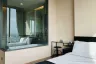 1 Bedroom Condo for sale in Khlong Toei Nuea, Bangkok near MRT Sukhumvit