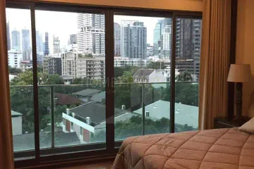 2 Bedroom Condo for sale in Phra Khanong, Bangkok near BTS Thong Lo