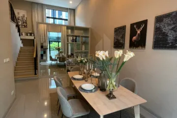 3 Bedroom Townhouse for sale in Suan Luang, Bangkok