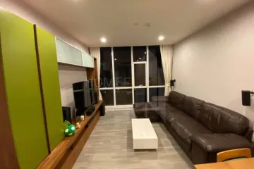 2 Bedroom Condo for sale in Silom, Bangkok near BTS Saint Louis