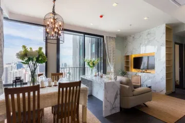 2 Bedroom Condo for sale in Khlong Toei Nuea, Bangkok near BTS Nana