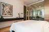 1 Bedroom Condo for sale in Silom, Bangkok near MRT Lumpini