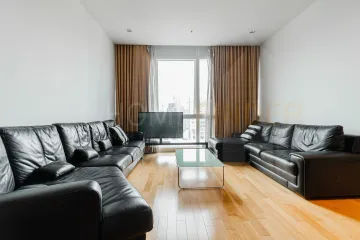 2 Bedroom Condo for sale in Khlong Toei, Bangkok near BTS Asoke